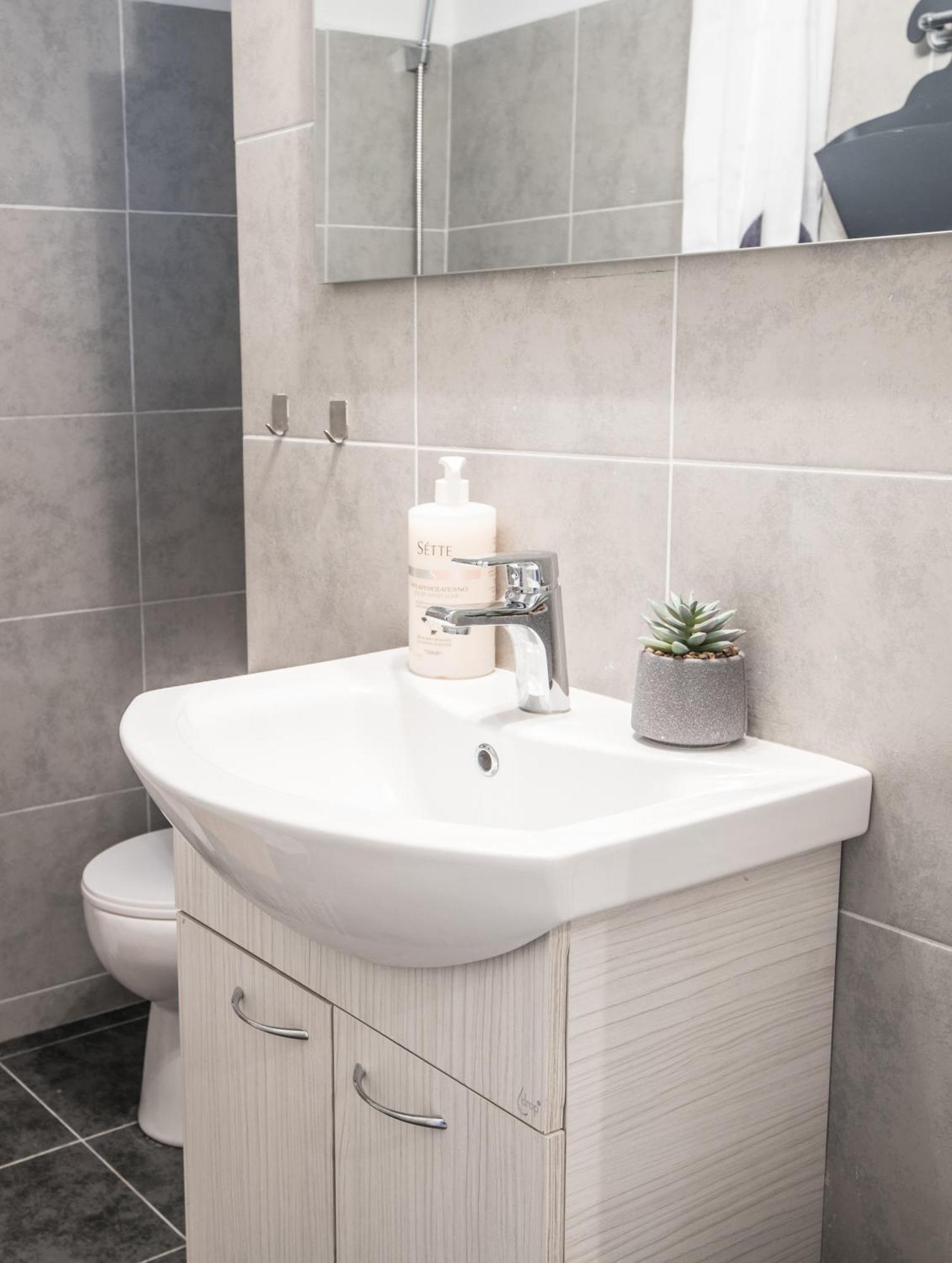Beautiful Apartment In Athens. Εξωτερικό φωτογραφία